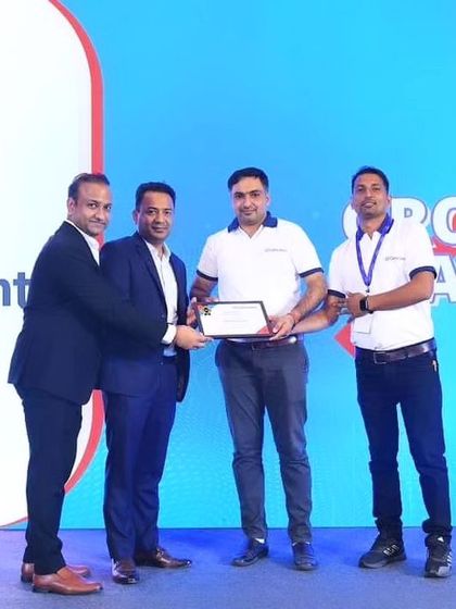 Receiving a partnership certificate from the owners of Consistent, a brand whose networking products and accessories I trust and use in my installations. Strong partnerships mean better quality for you.