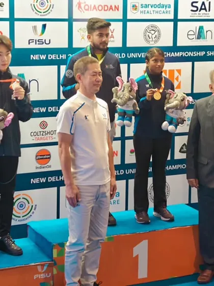 Dignitaries presenting medals at the 10M Air Rifle Mixed Team final. Our events are graced by key figures in the sporting world, adding to the prestige of the championship.