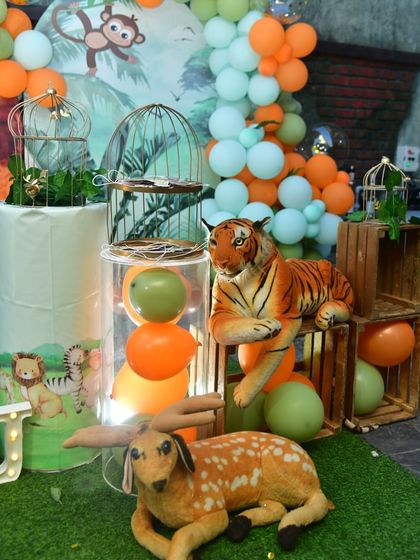 Satweek - Themed Birthday Party Decoration Wild Adventures: Jungle & Animal Safaris photo 19