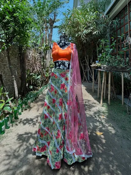 The full lehenga set, ready for a fun-filled mehendi ceremony.