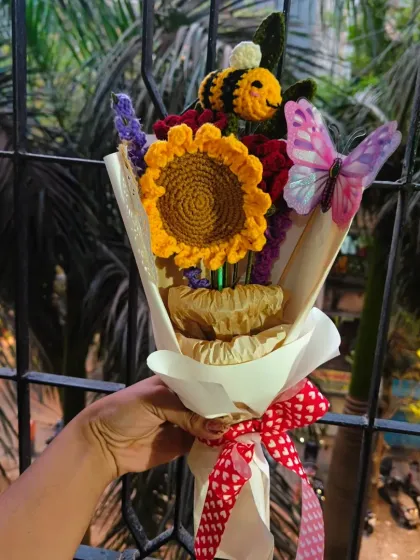 I had so much fun creating this Lavender and Sunflower combo. I even added a tiny crochet bee and a butterfly to make it feel like a little piece of a magical garden.