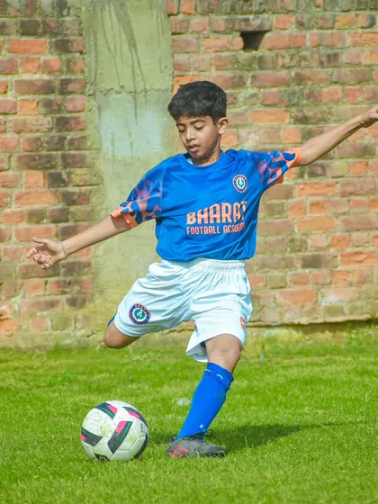 Here is Kabir demonstrating the solid technique that makes him one of our finest defenders. His commitment to the game is inspiring.