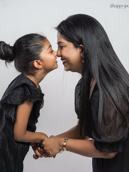 Pooja - Kids & Family Photography The Parent's Embrace photo 43