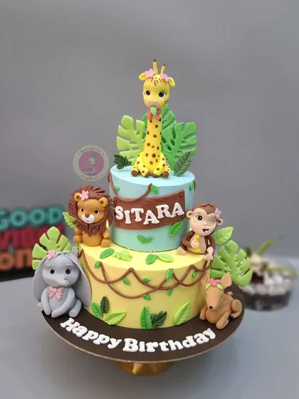 The full two-tiered jungle cake taught in the masterclass.