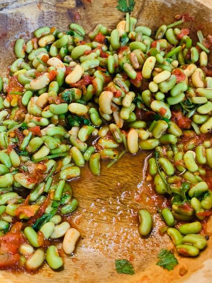 This is some leftover green soya chutney from the night before. The flavours get even better after they have had some time to mix together.