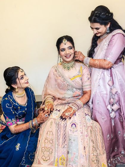 Regal Wedding Day Looks photo 69