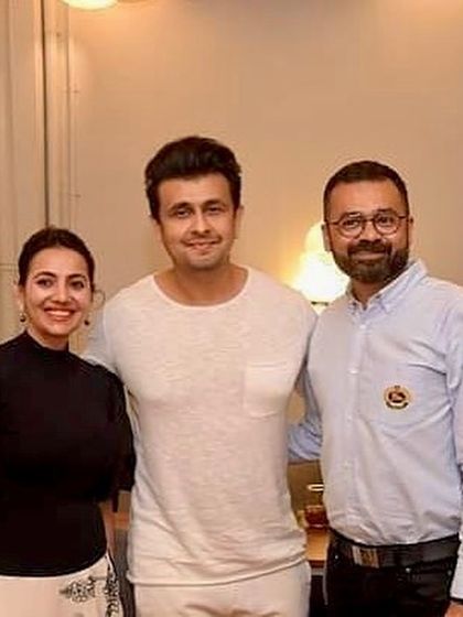 We've had the pleasure of hosting many celebrities since 2017, like the talented Shoaib Ibrahim. Thank you for choosing Justbe and being a part of our journey.