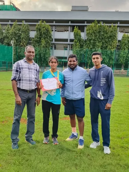 An athlete recognized by her coaches for back to back victories, securing 2nd place in a 5km road race and 3rd in the Mumbai University 5000m run.