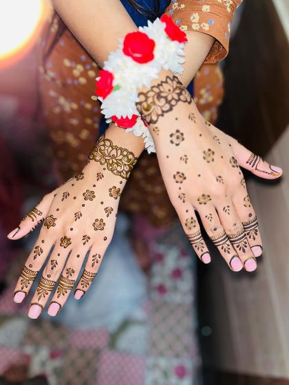 Ghazala - Mehndi Classes Festive & Party Henna photo 27