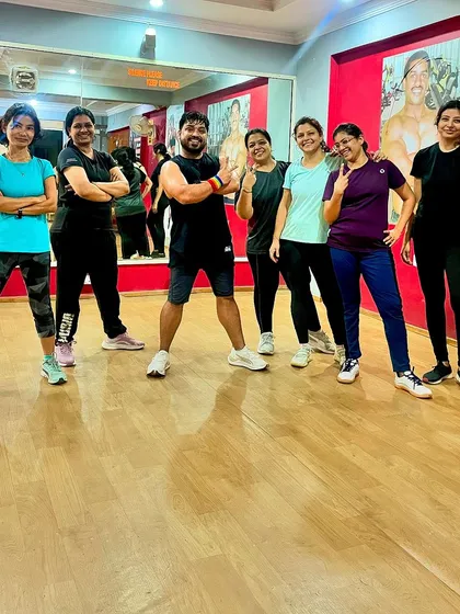 These super girls brought incredible energy to the class. It’s always a pleasure to dance with such an enthusiastic group.