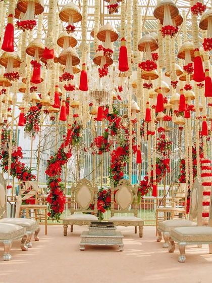 Jashn-e-Ishq: Bold & Traditional Designs photo 5