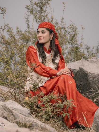 Traditional Pahari Love photo 16