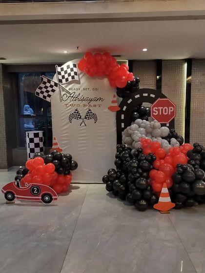 Creative & Custom Themes photo 7