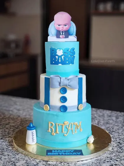 This Boss Baby cake was a huge project, standing 18 inches tall and weighing a whopping 7 kilograms. It shows my ability to create large, impressive tiered cakes for children's birthdays that become the centerpiece of the party.