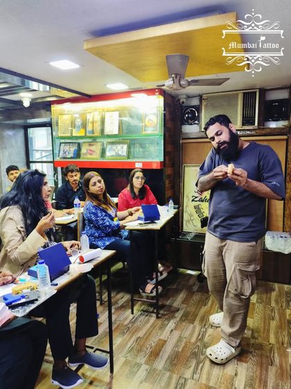 A look inside our classroom. Students get focused attention as our instructor demonstrates techniques and explains the nuances of different piercing tools. We keep our batches small to ensure everyone gets personal guidance.