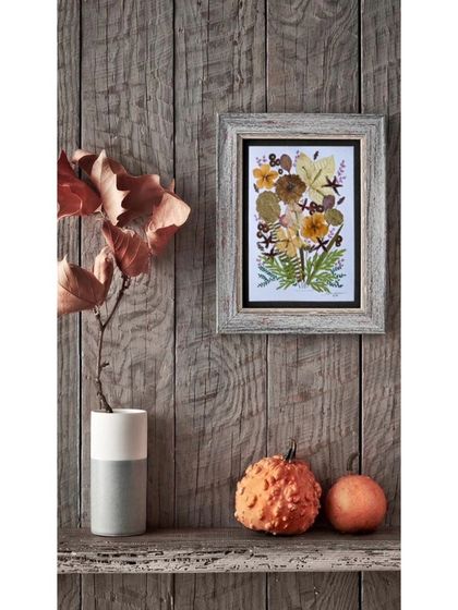 Nidhi - Art Products & Digital Artwork Pressed Flower Art photo 3