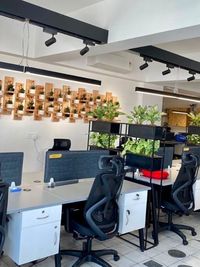 Indoor Plantscaping & Vertical Gardens