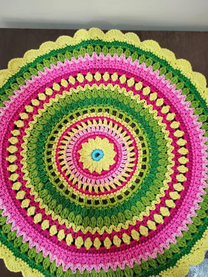 Another detail shot of the Viola mandala's center.