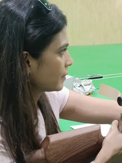 We were honored to host Dhyanchand Awardee and Commonwealth medalist in badminton, Trupti Murgunde. Here she is, showing the focus of a true champion as she tries her hand at shooting.