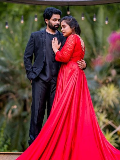 Dee Yashaswini - Occasion Wear Rentals Couple & Pre-Wedding Styles photo 4