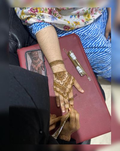 Mehndi Art Classes