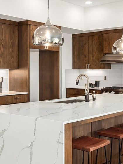 Decluttering your kitchen can be done one small task at a time. This guide offers quick and effortless ways to refresh your entire kitchen with minimal effort.