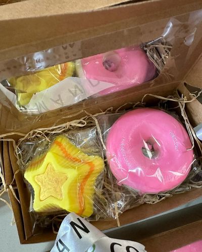 Gift Boxes & Hampers