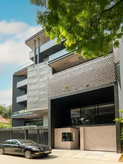 This corner shot captures how our residential project sets itself apart with modern volumes, earthy tones, and a design that embraces natural light, creating a bold yet sustainable identity.