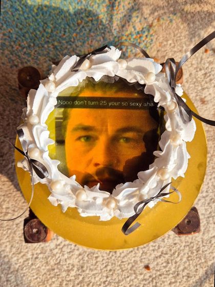 When your cake flirts better than your crush ever did. This was a super fun meme cake to make, featuring a popular Leonardo DiCaprio meme for a 25th birthday.