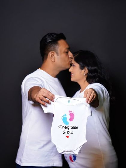 Studio Maternity Portraits photo 30