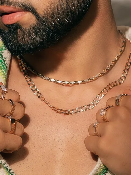 Accentuate your personal style with our exquisite men's chains and rings, designed for elegance and sophistication.