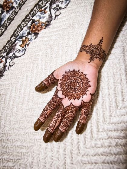 Another view of the classic mandala design, showing its elegance and simplicity.