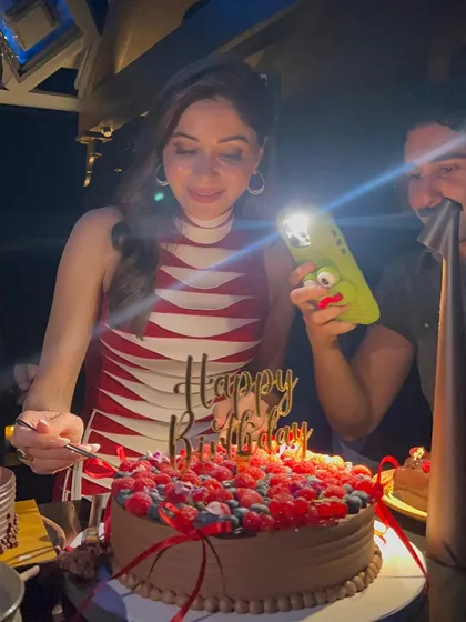 Creating the perfect birthday cake for the gorgeous Kanika Kapoor. This is my 54% Belgian dark chocolate ganache cake, generously topped with the freshest summer berries for a truly special celebration.