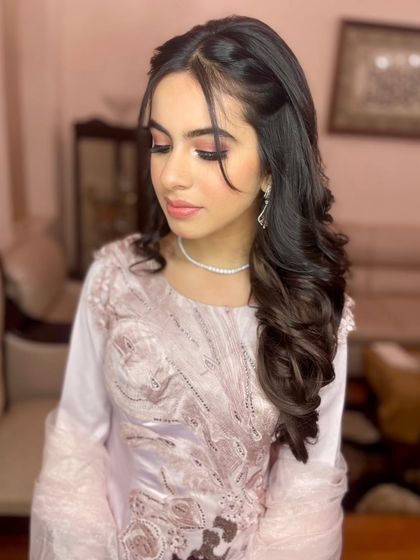 Romantic Waves & Half-Updos photo 65