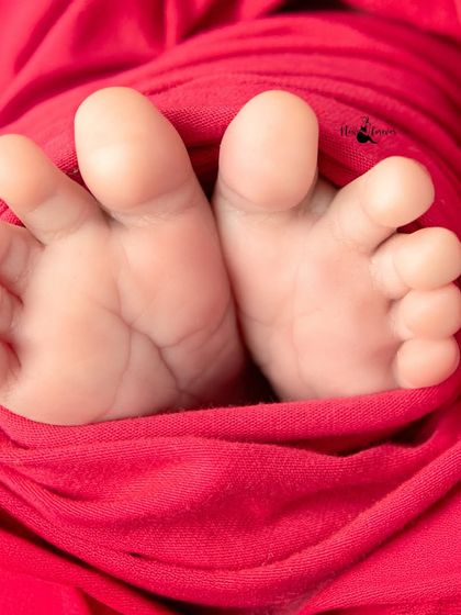 Newborn Magic (The First 20 Days) photo 19