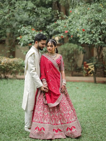 Timeless Wedding Day Looks photo 21