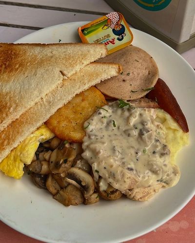 Breakfast & Brunch