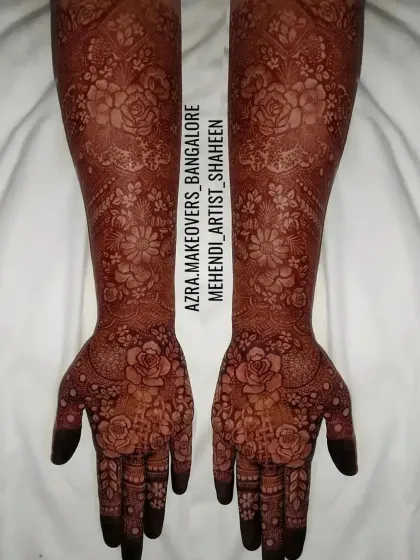 Azra Mehendi - Mehendi Artistry Full Bridal Mehendi photo 47
