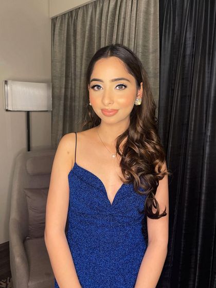 Reception & Modern Gowns photo 18