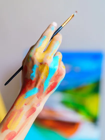 This is what 'The Messy Hand' is all about. I believe the most honest art is made by hand, and I love the tangible connection of having paint on my skin. It’s a sign of a day well spent creating.