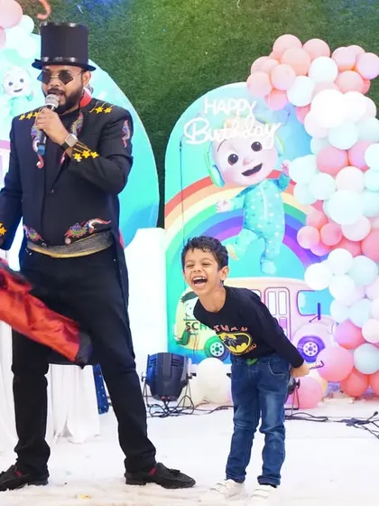 The sheer, unfiltered laughter from my young assistant is the greatest applause. My shows are filled with comedy and silliness to ensure everyone has a fantastic time.