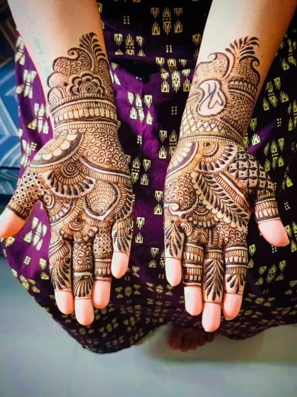 Festive Mehandi for Karva Chauth, Diwali & Eid photo 10