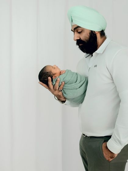 Your Family Legacy: Portraits with Parents & Grandparents photo 30