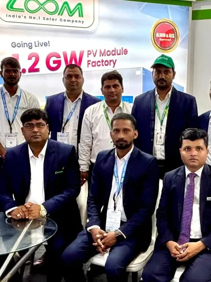 The North India team posing proudly at the Lucknow expo. Their dedication helps bring clean energy to more homes and businesses in the region.