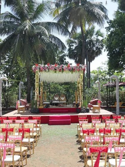 Breathtaking Mandaps & Ceremony Setups photo 24