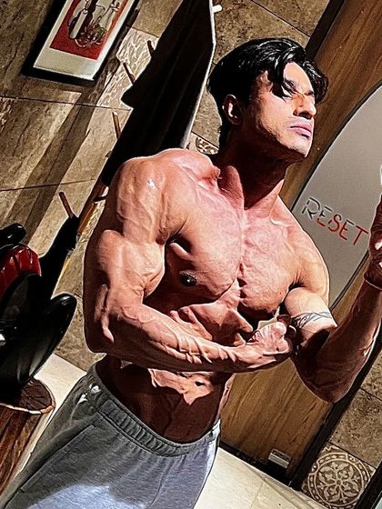 Anupam Adarsh Mishra - Strength and Physique Coaching The Aesthetic Blueprint photo 202