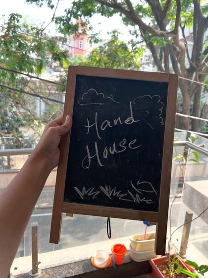 Little Creatives Club - Art Parties & Event Entertainment Happy Artists & Their Masterpieces photo 8