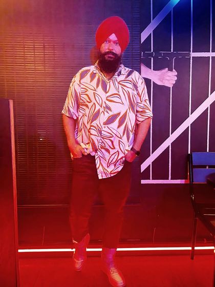 A full-length shot. My advice is simple: don't try to impress people, just be yourself.