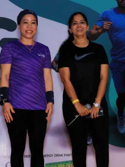 Sharing the stage with a champion. This photo with Mary Kom at the UKG Unity Run highlights the caliber of guests I bring to make corporate events truly special.