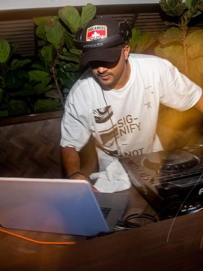 Shine HVK - DJ for Private & Corporate Events Behind The Decks photo 32